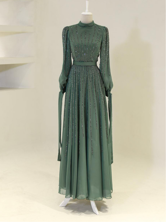 Green long sleeve dress