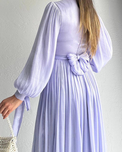 Robe métallique lilas à manches longues - Robe de soirée modeste