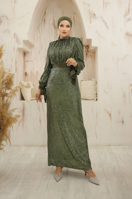 Robe de soirée verte à paillettes et manches longues