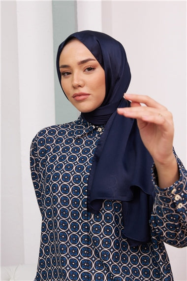 Hijab Satin Exclusif - Bleu Marine