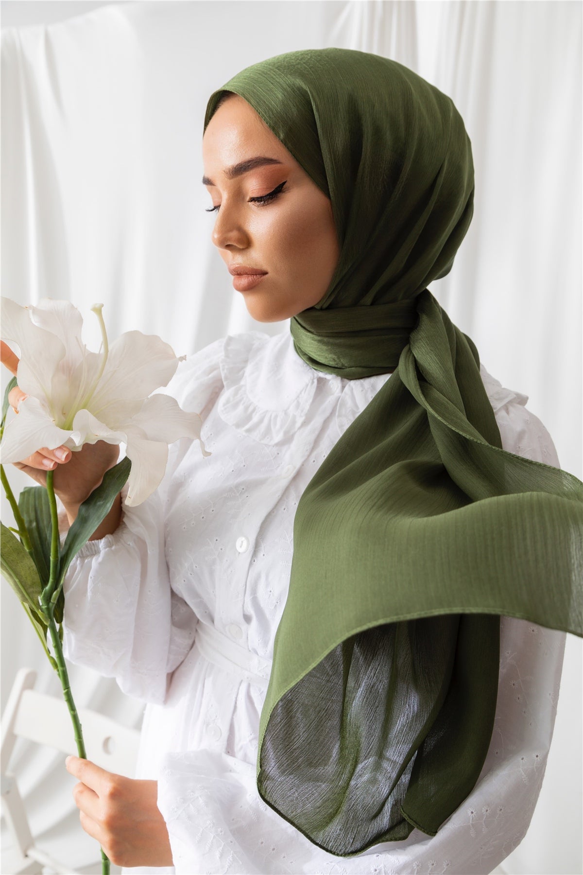 Hijab Satin Exclusif - Vert Olive